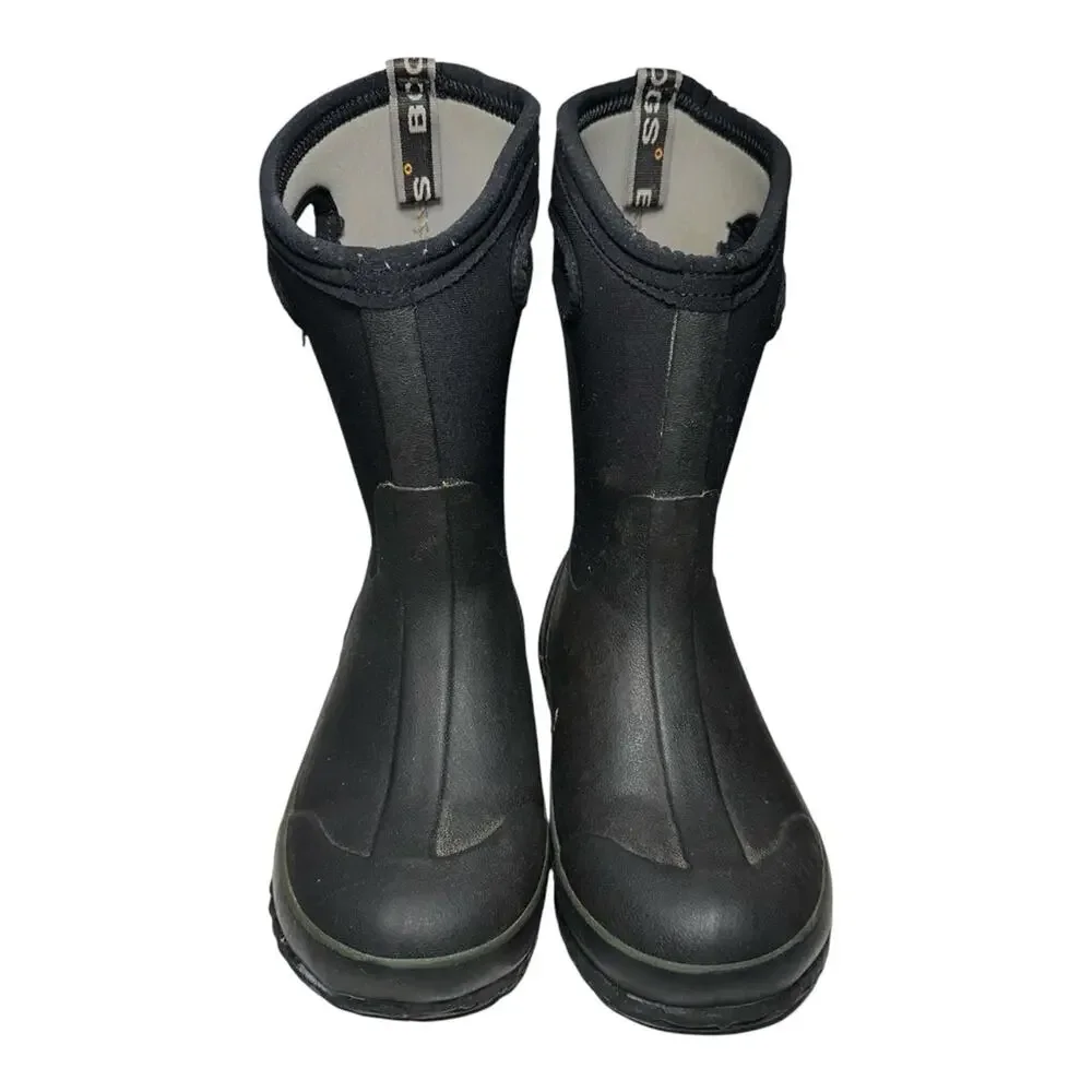 Bogs Kids Size 3 Black Waterproof Pull On Boots with Built In Handles